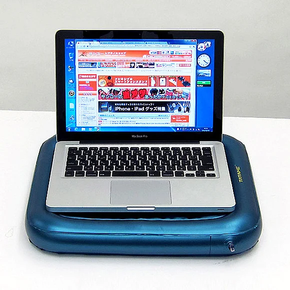 Ein Wasserbett für das Notebook?