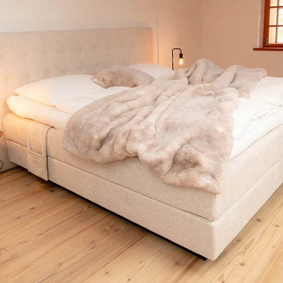 Neue Trendstoffe bei ITW: Chenille revolutioniert unsere Bettenkollektion